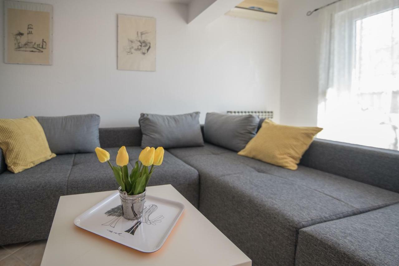 Apartment Lavanda Premantura Extérieur photo