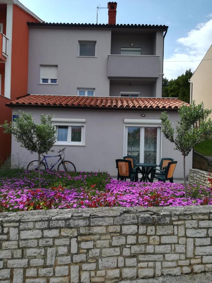 Apartment Lavanda Premantura Extérieur photo